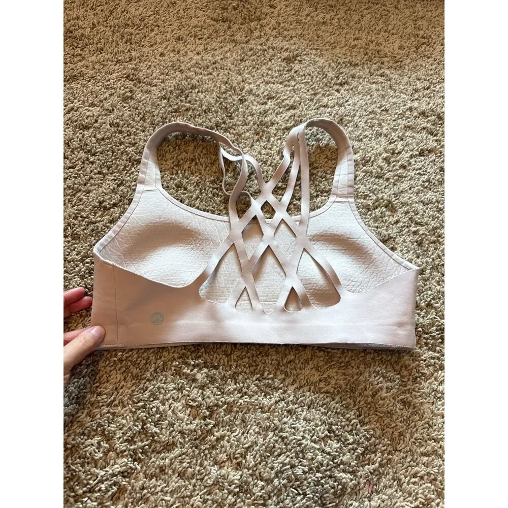 Lululemon Bring the Energy sports bra